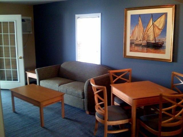 Ambassador Inn Ocean City Room photo